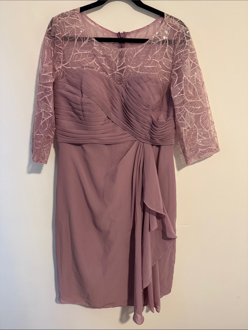 JJs House Dusty Mauve Lace-Detail Midi Dress